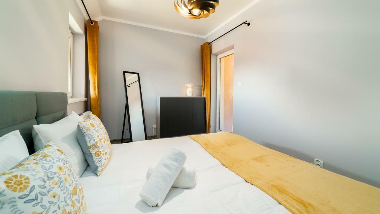 Apartment Everysky - Emilii Plater 18-18a