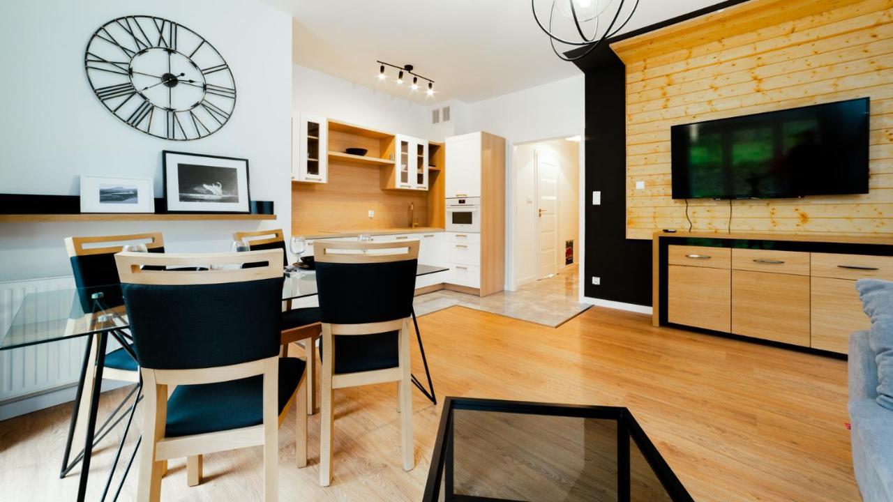 Everysky - Emilii Plater 18-18a Apartment